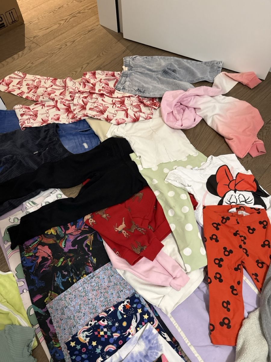 Kleiderpakete & -sets: Assorted Children Clothing Bundle, Mixed Items, Used – Gebraucht aus Oberglatt ZH von Sale12 2