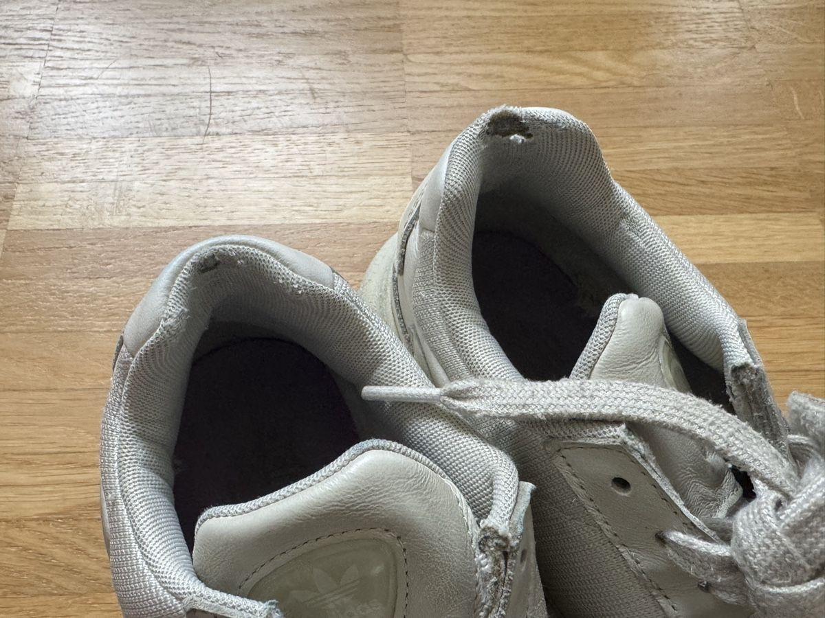 Adidas Scarpe da donna: Lot de deux Adidas Falcon, taille 39 – Usato da Meyrin venduto da mai_pl7s 6