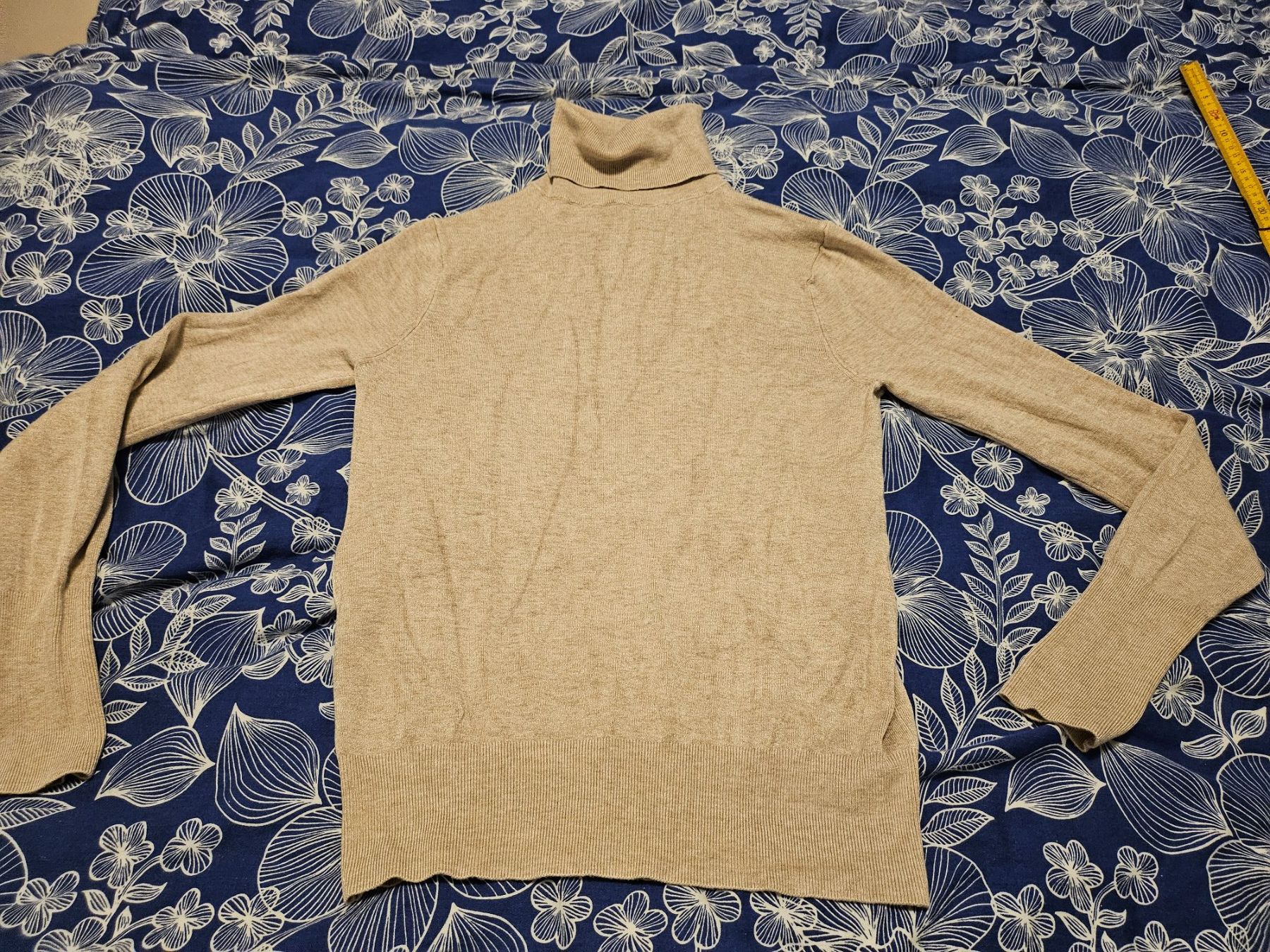 Only Maglioni & Felpe: Pullover gr M only – Nuovo (secondo la descrizione) da Dietikon venduto da Eleda