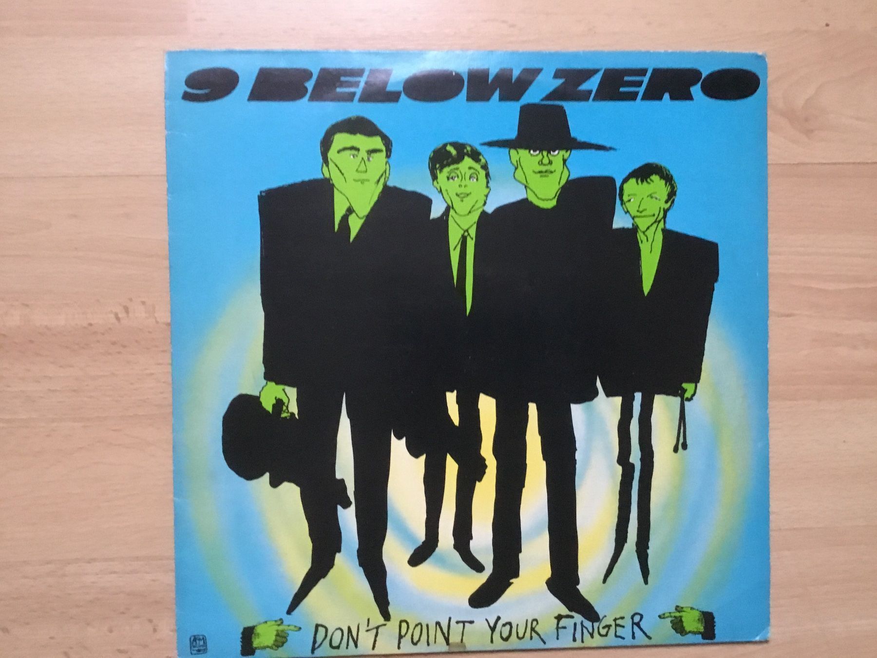 Dischi in vinile: 9 Below Zero / Donˋt point your finger – Nuovo (secondo la descrizione) da Kreuzlingen venduto da Schuggerman