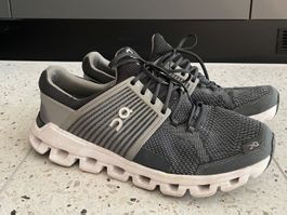 ON Cloud Tec Laufschuhe Herren Grau EUR 43 guter Zustand