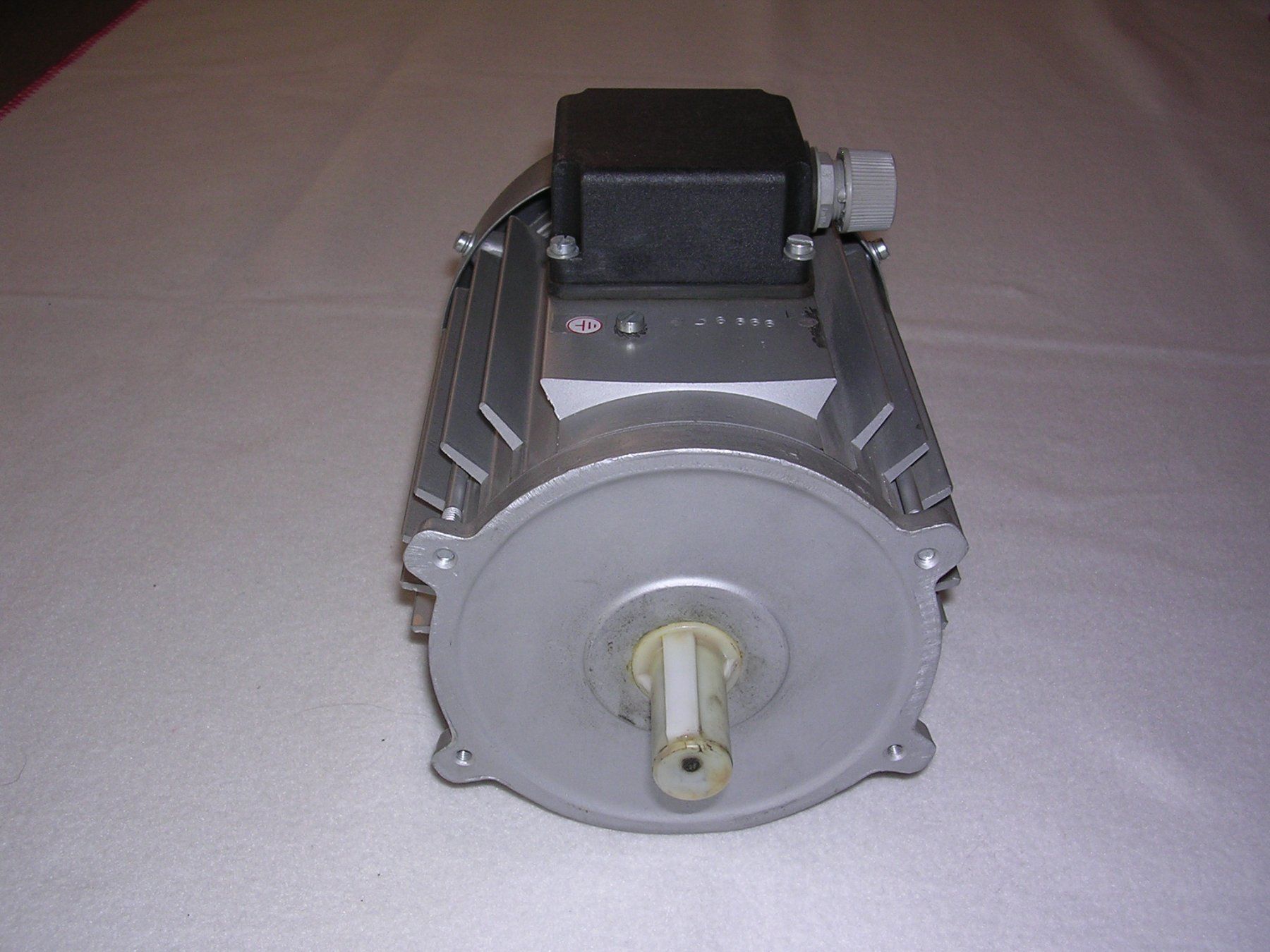 Motori: Neuer Drehstrommotor 2 VZA 80 B6 – Nuovo (secondo la descrizione) da Trun venduto da Romi066 1