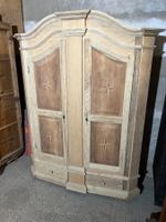 ART 1041-G Armoire marquetée sablé