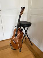 Gitarrenhocker / Halter : Akustik- und E-Gitarren : klappbar
