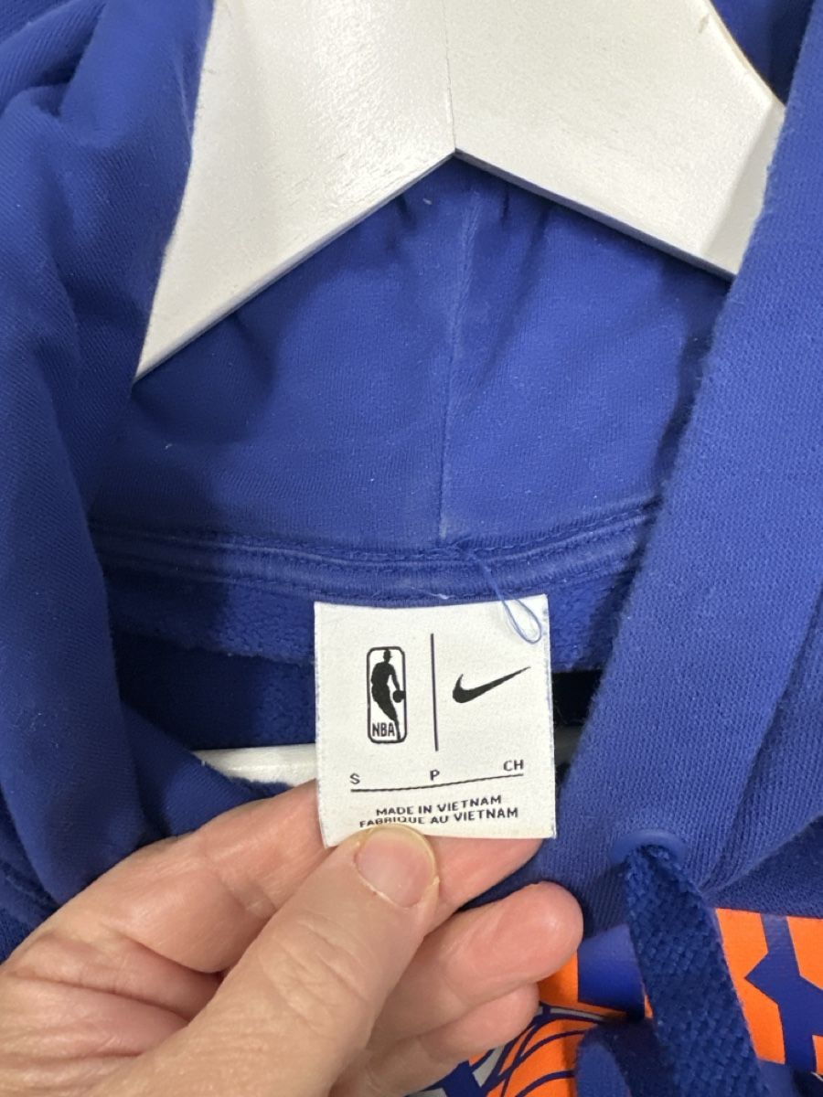 Nike Pulls & Sweat-shirts: Nike Pullover Gr S  – D'occasion à Volketswil par Sina008 4
