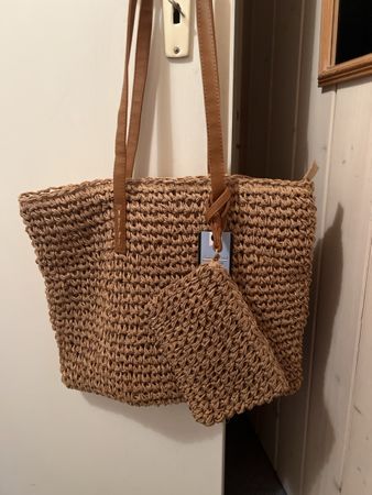 NEU Tasche mit Pochette Bast Optik neu mit Etikett