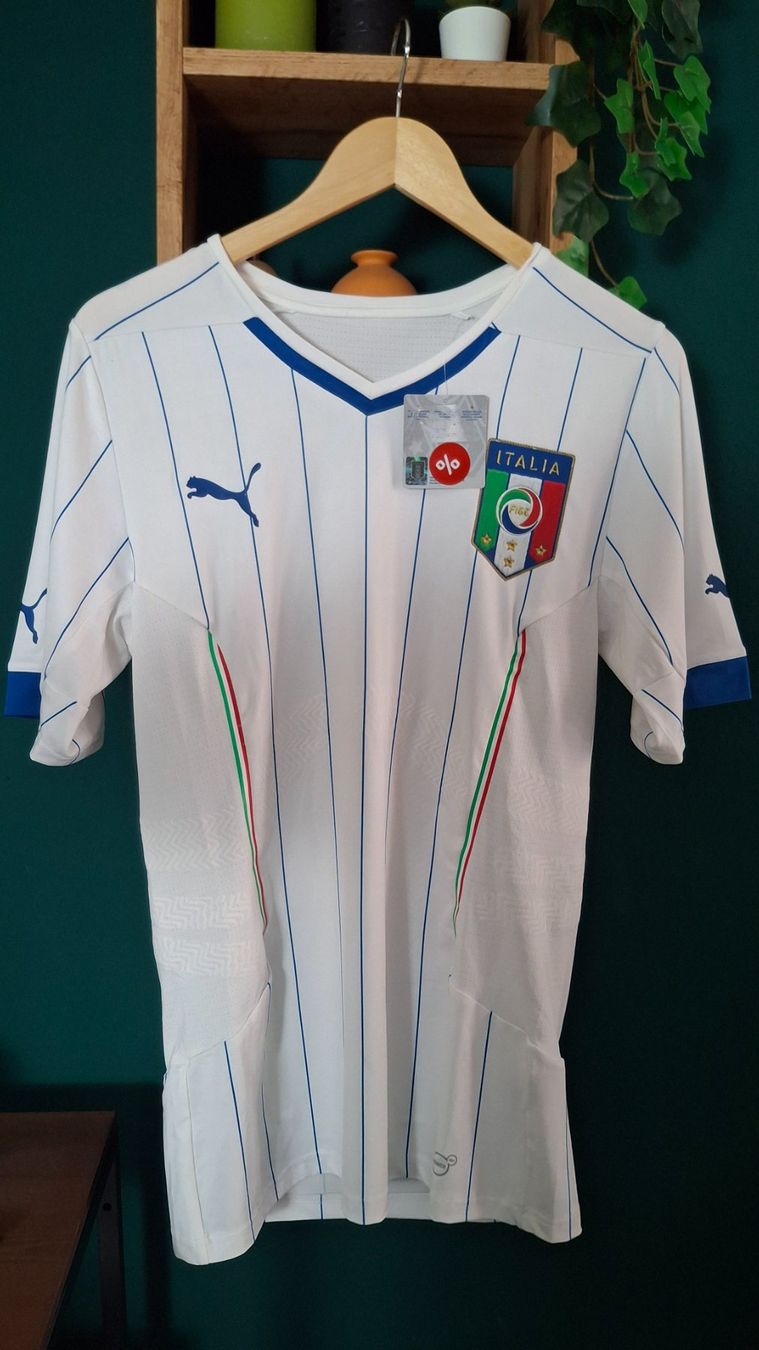 Puma Maillots de corps & Pantalons: Italie 2014 player version puma world cup – D'occasion à Yverdon-les-Bains par flo_8fgr