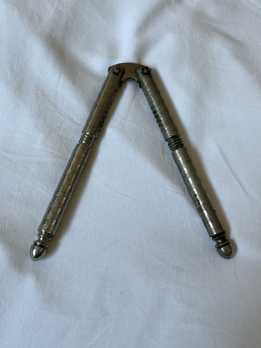 Elettrodomestici da cucina: Vintage H.M.Q. Nussknacker  – Usato da Münchenstein venduto da Sozial_Labor_Brocki 1