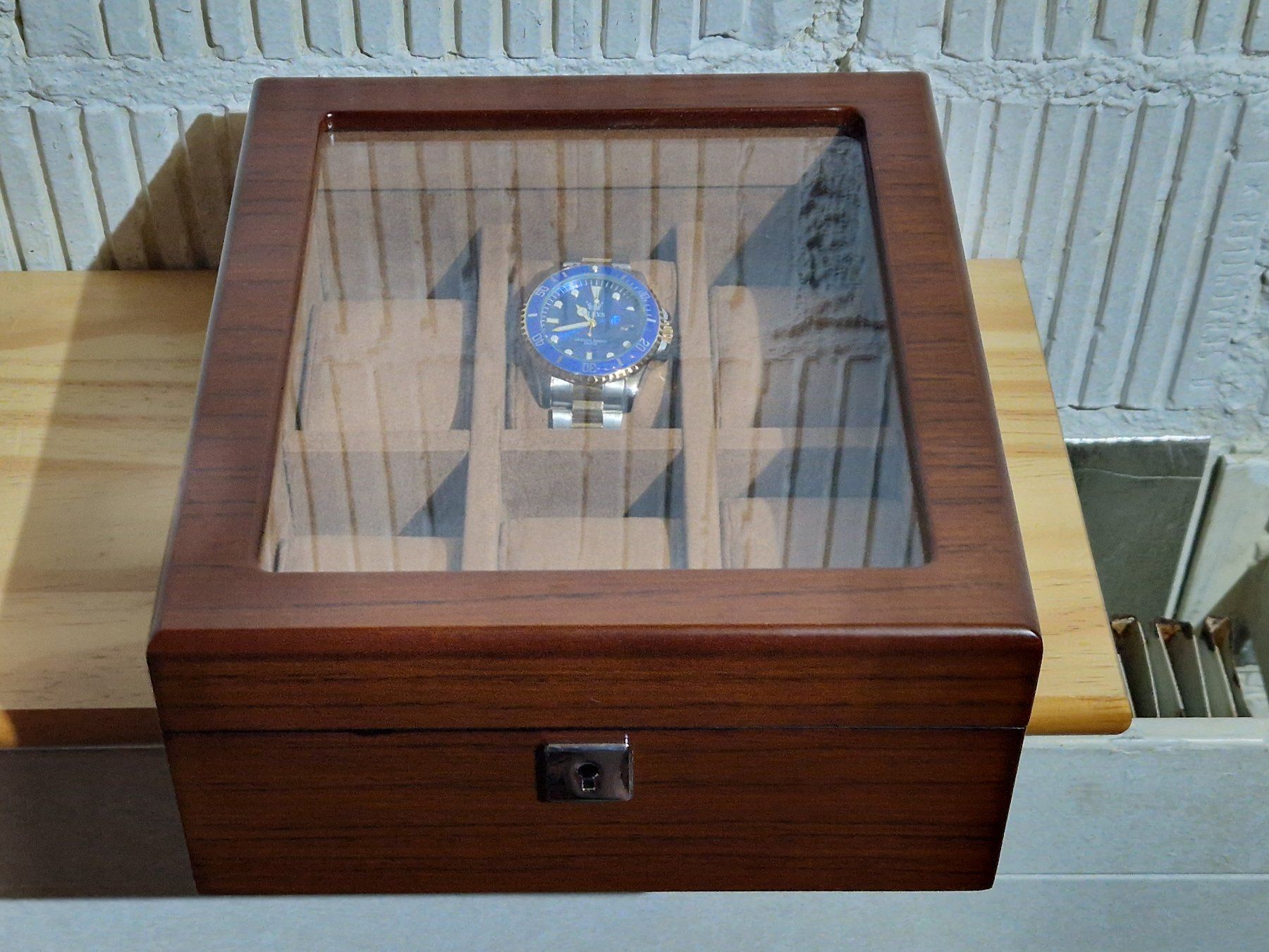 Montres: Uhren Vitirne – D'occasion à Seedorf BE par Stibutz 5