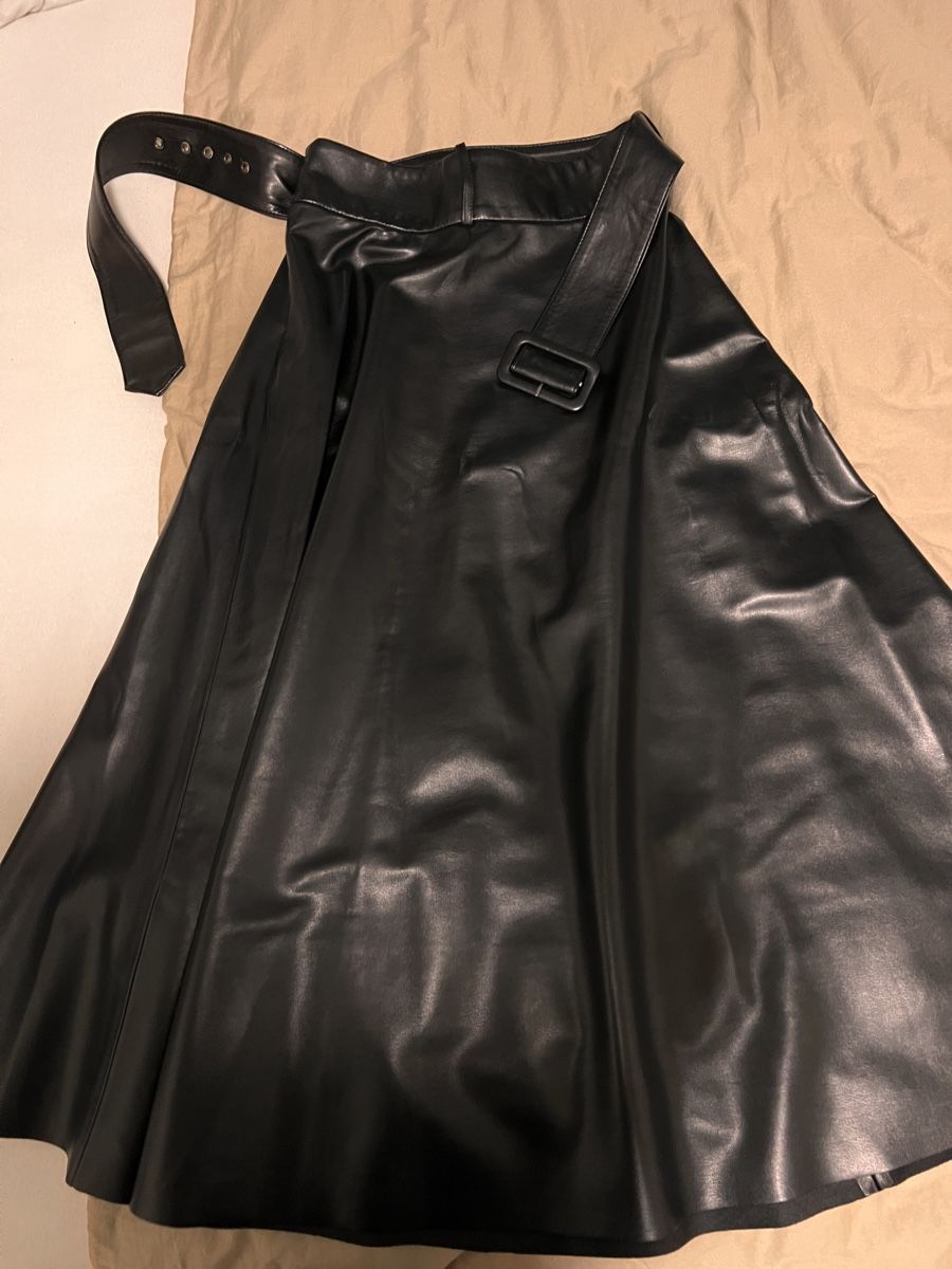 Zara Gonne: Lederrock – Nuovo (secondo la descrizione) da Egerkingen venduto da ear_k6fg