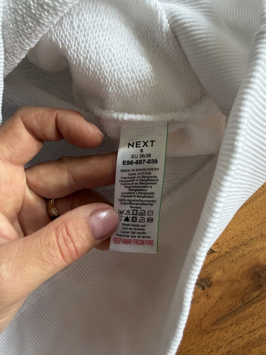 Next Pulls & Sweat-shirts: Felpa bianca Next nuova – Neuf (Voir description) à Cademario par Iby_30 1