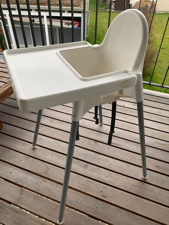 Kinder Hochstuhl von Ikea mit Tischli wie neu Kaufen auf Ricardo