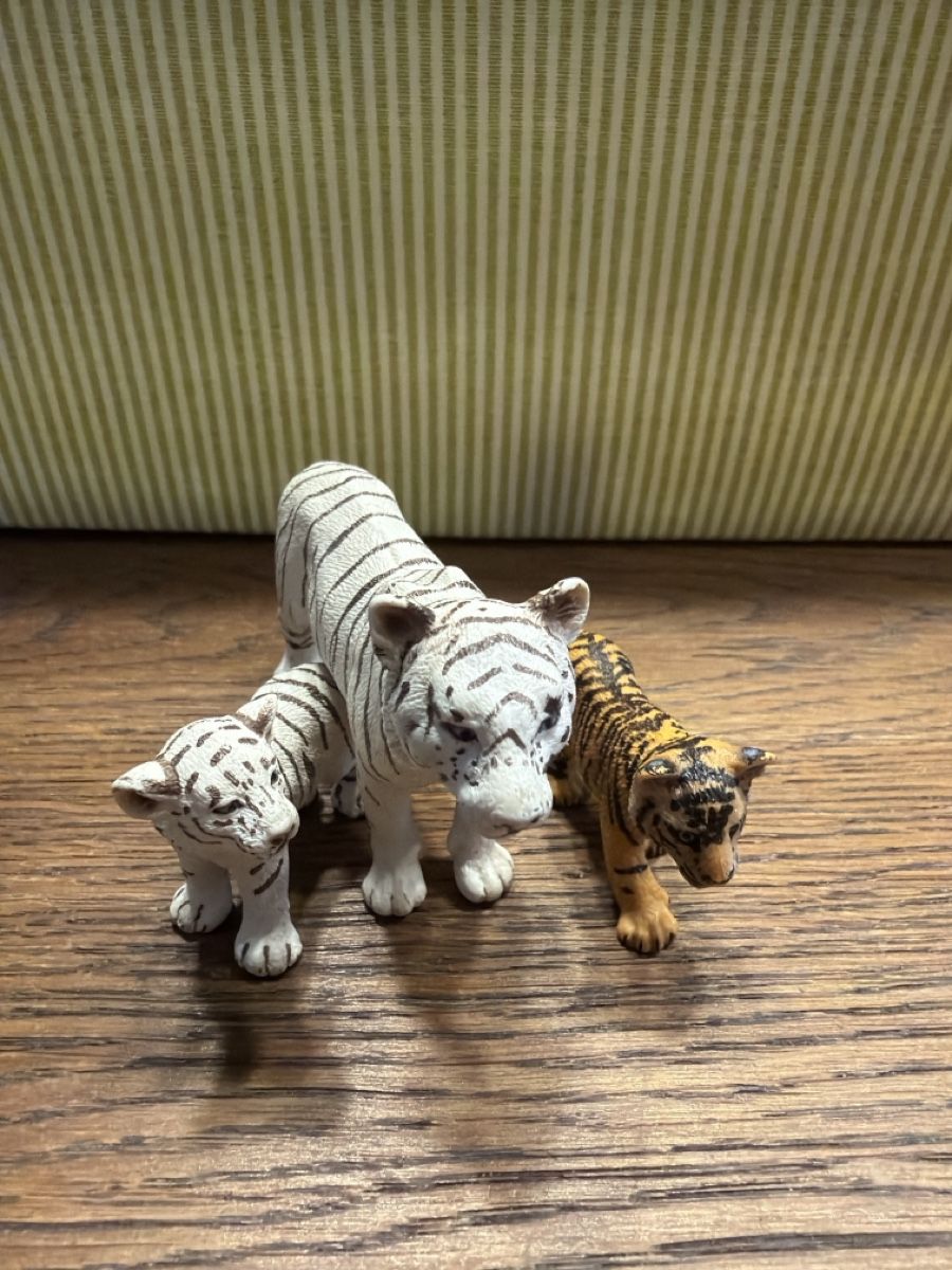 Schleich Giocattoli: Schleich Tiger Set – Usato da Auw venduto da grisu81
