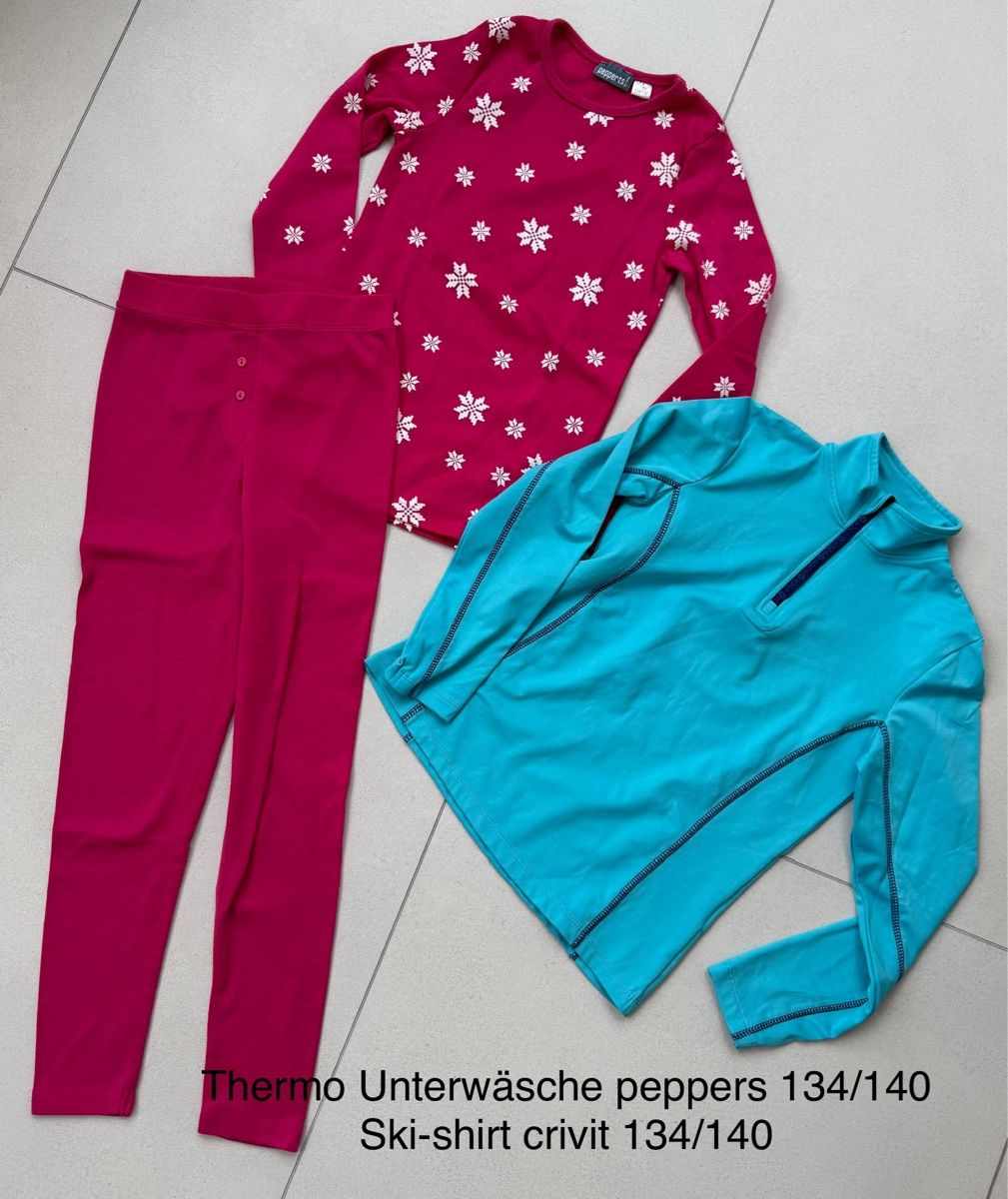Lotti & Set di vestiti: Kleiderset Girl 134/140 – Usato da Rickenbach SO venduto da Lerg 2