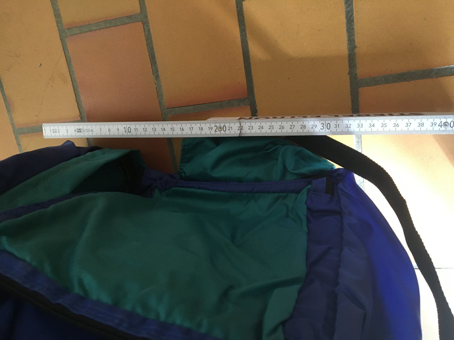 Taschen: Velo Gepäcktaschen Hinten – Gebraucht aus Bergdietikon von Werkler33 7