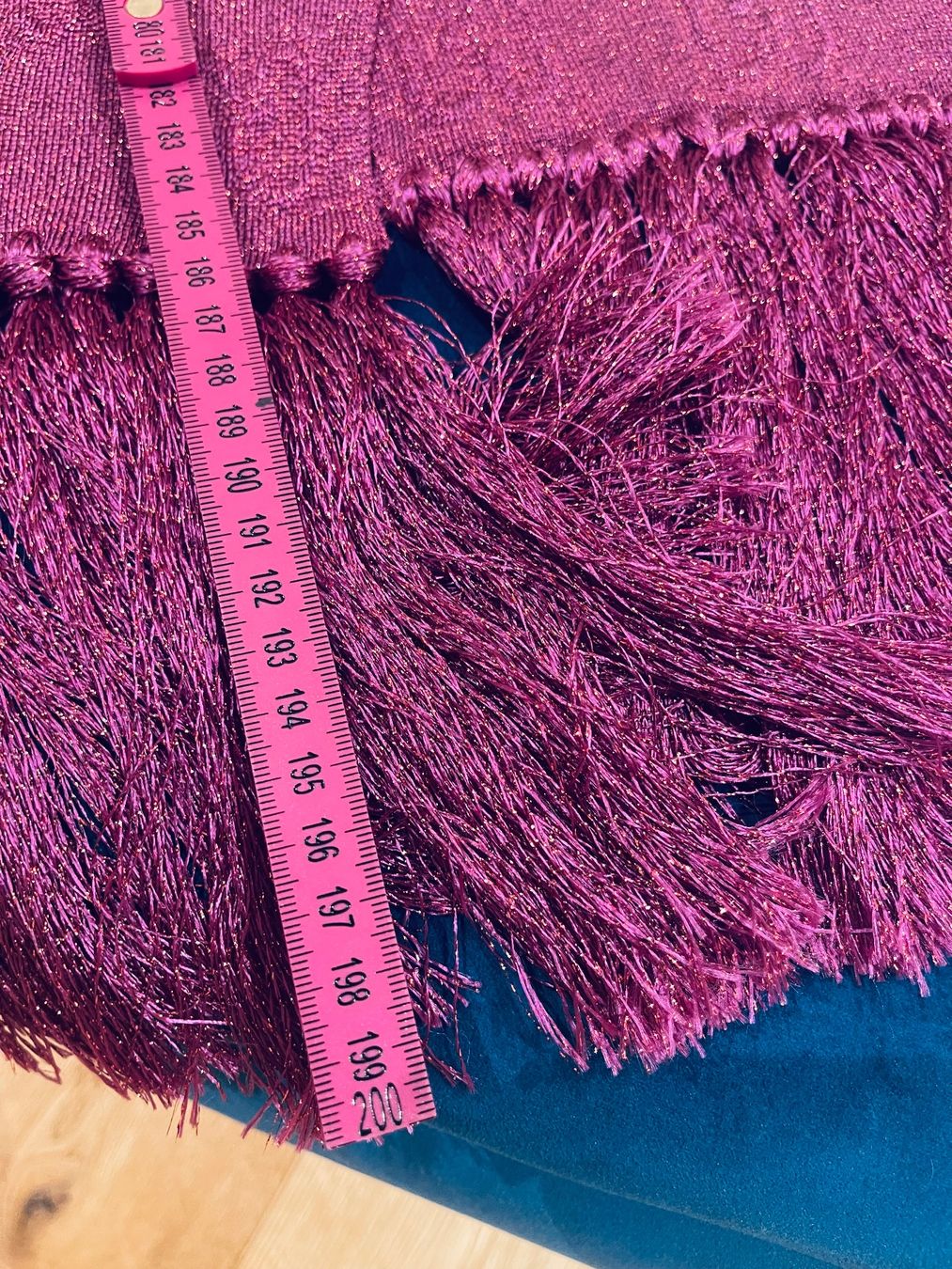 Gucci Foulard & Sciarpe: Original Gucci Schal mit Schachtel – Nuovo (secondo la descrizione) da Oberbuchsiten venduto da aria783 2