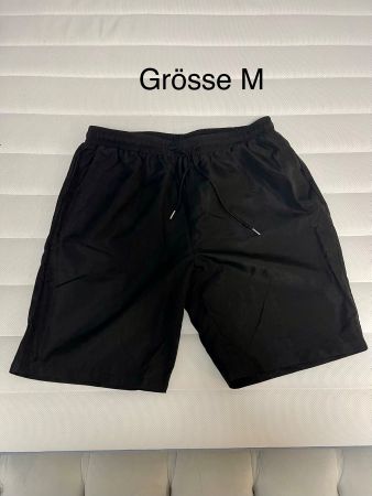 Schwarze Herren Shorts, Grösse M, Top Zustand für Sommer!