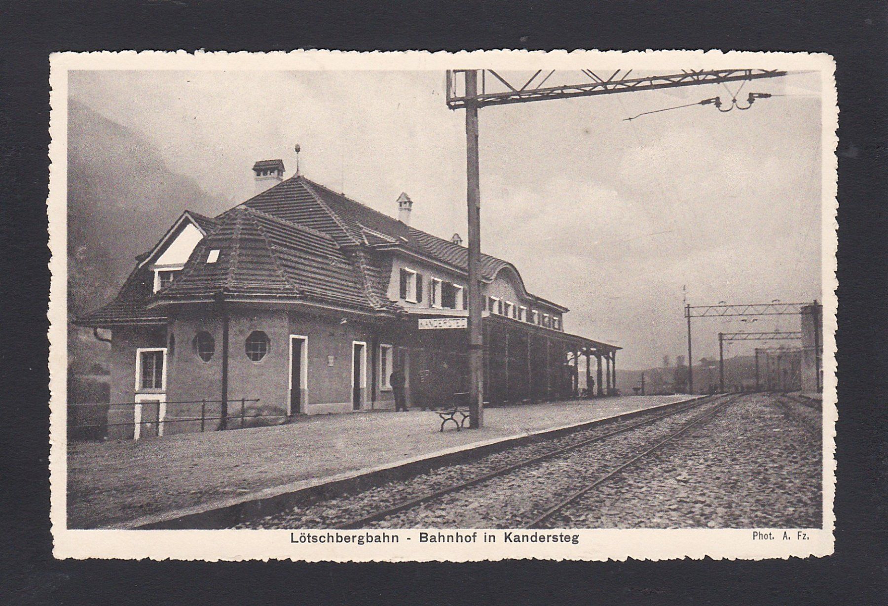 Cartoline postali: Bahnhof KANDERSTEG - Lötschbergbahn – Usato da Reiden venduto da cinfis
