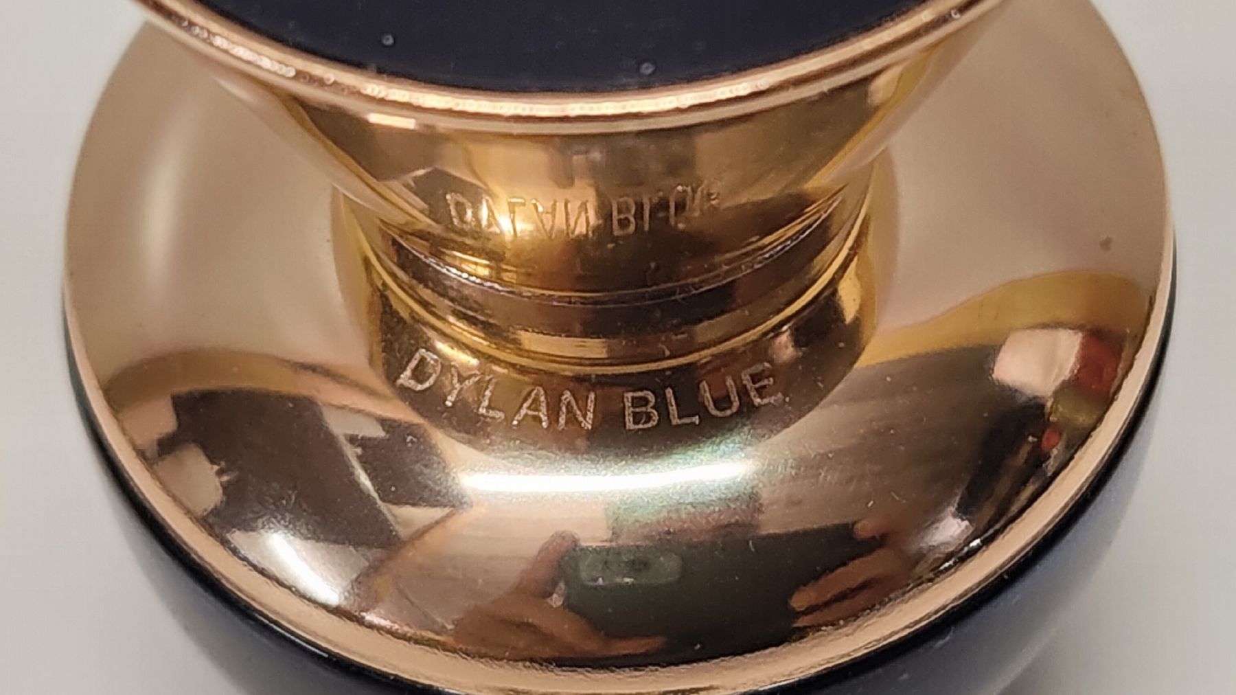 Versace Profumi & Eau de Toilette: Versace Dylan Blue Eau de Parfum 30ml Damen (L30) – Usato da Neuenhof venduto da bro_9zsg 2