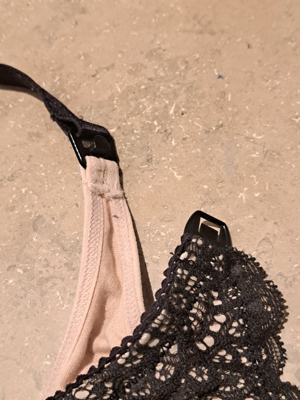 Sonstige Unterwäsche: Damen Still-BH schwarz Spitze Grösse L – Gebraucht aus Zürich von Pepsilon 5