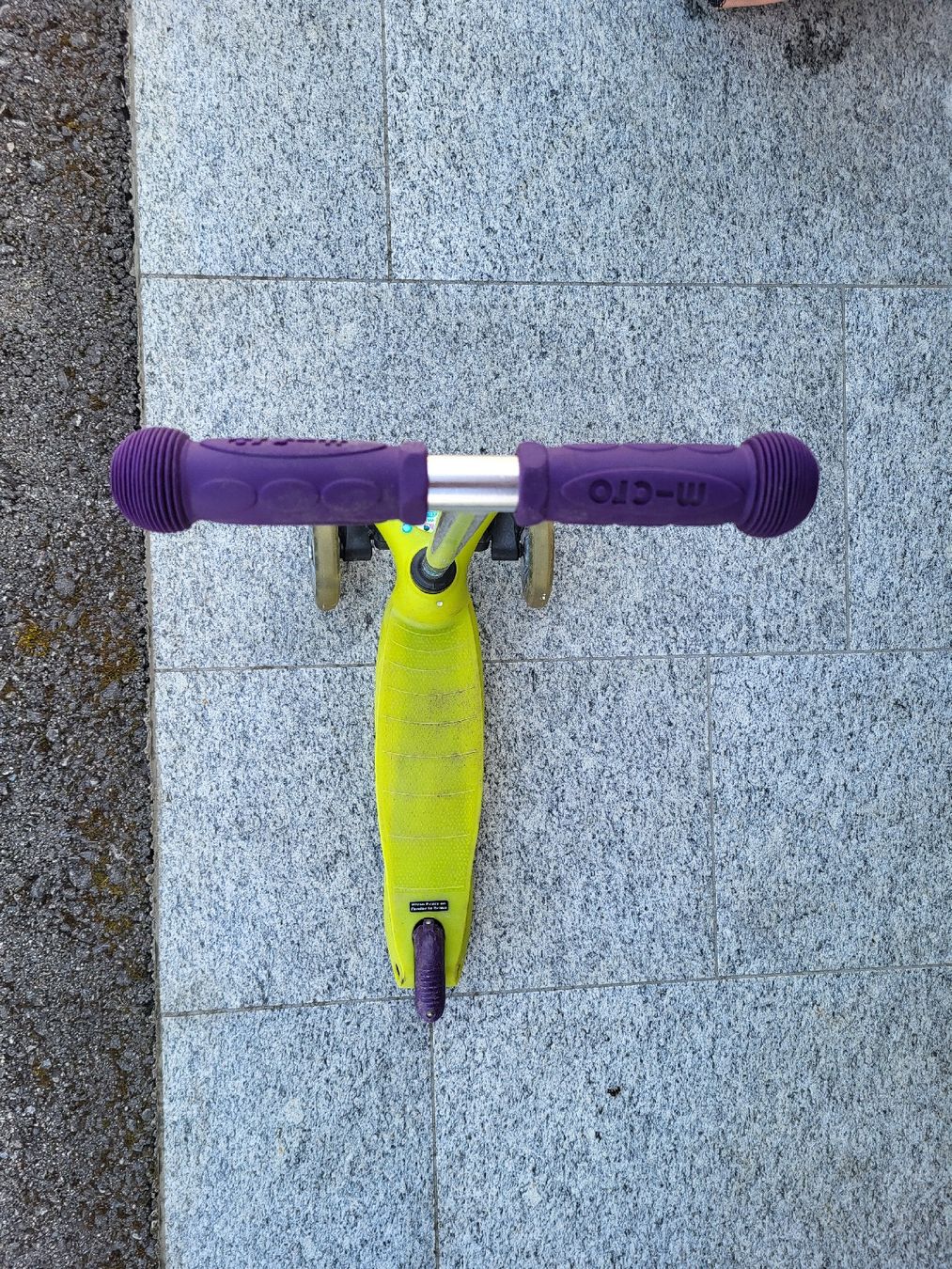 Micro Kickboard: Micro Kickboard – Gebraucht aus Buttikon SZ von and_sck5 1