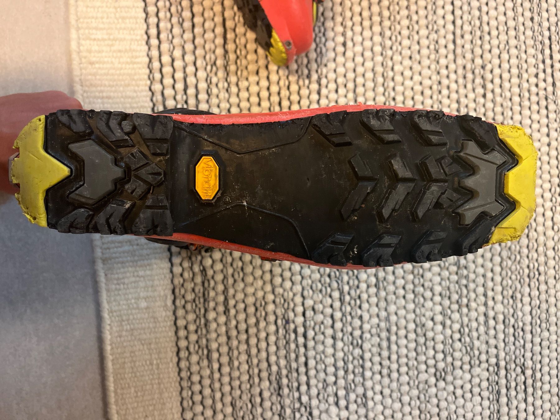 Tecnica Scarpe da uomo: Chaussures Randonnée à ski Tecnica – Usato da Vufflens-Château venduto da nme_tb7h 3
