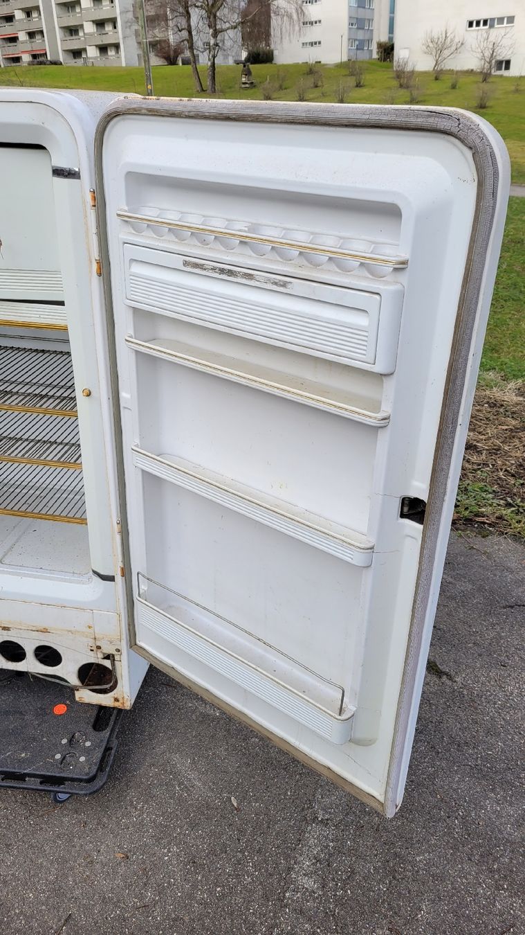 Bosch Frigoriferi: BOSCH Kühlschrank – Difettoso da Emmenbrücke venduto da yanndrechsler 7