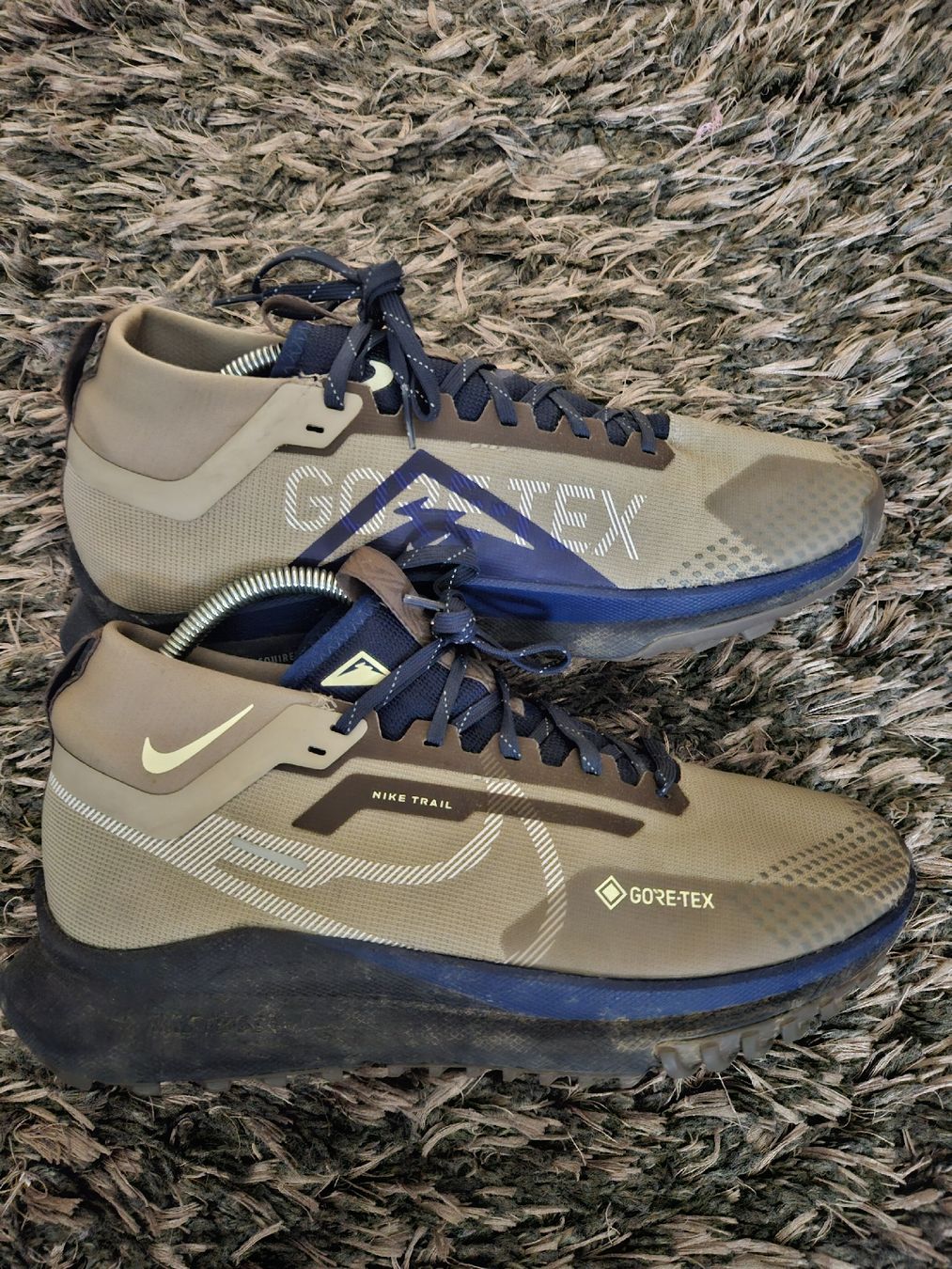 Nike Scarpe da uomo: Nike Trail GORE-TEX Gr 44.5 – Nuovo (secondo la descrizione) da Emmenbrücke venduto da TopGato 3