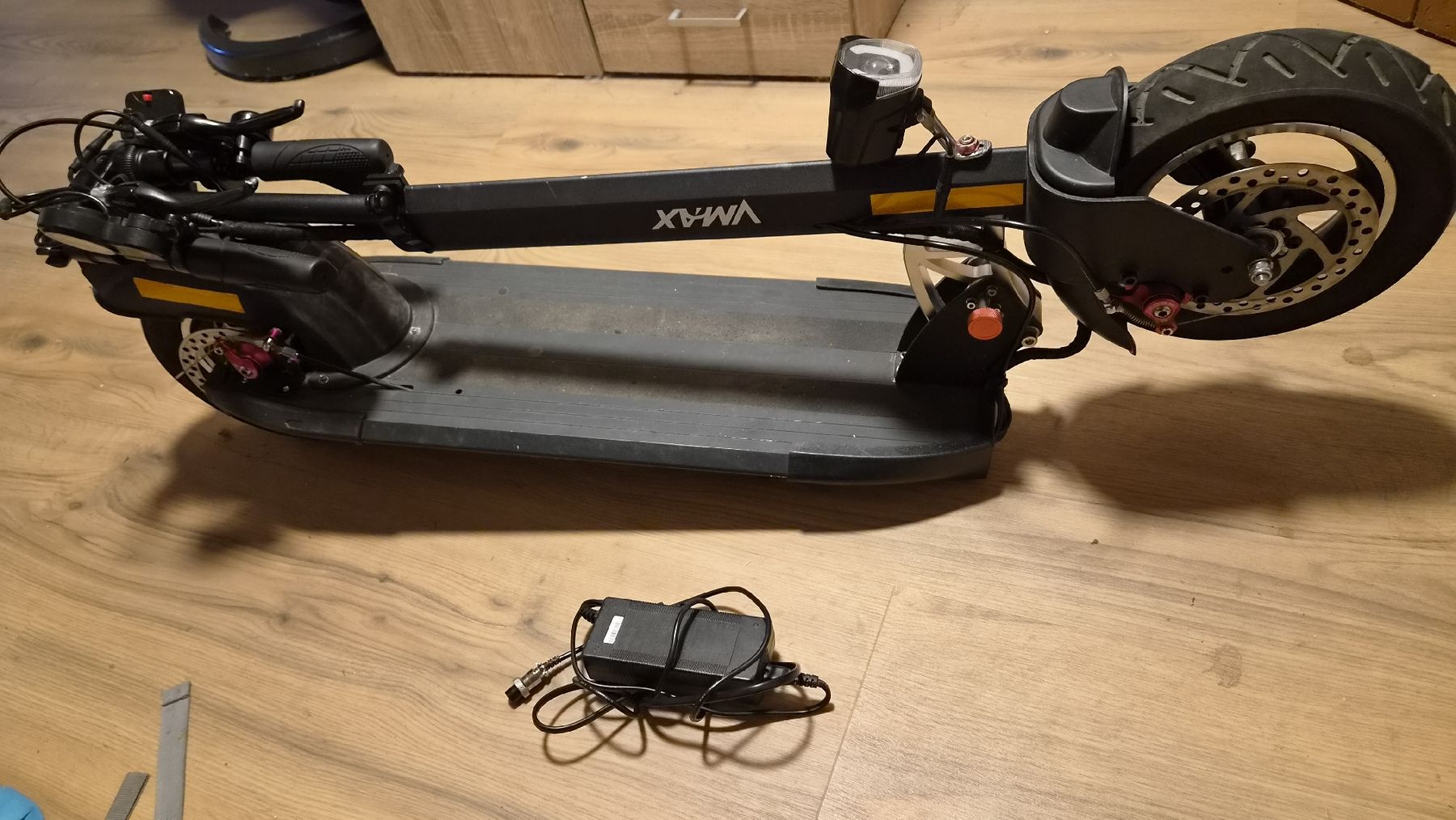 VMAX Kickboard: VMAX E-Scioter E-Trotti – Usato da Beckenried venduto da luca1231 2