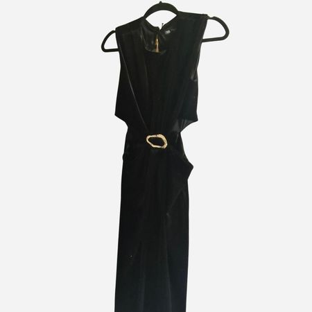 robe noire Zara