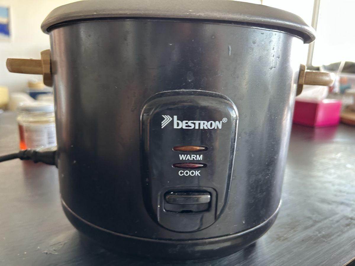 Appareils de cuisine: Rice cooker used but functional – D'occasion à Epalinges par kat_lyp6
