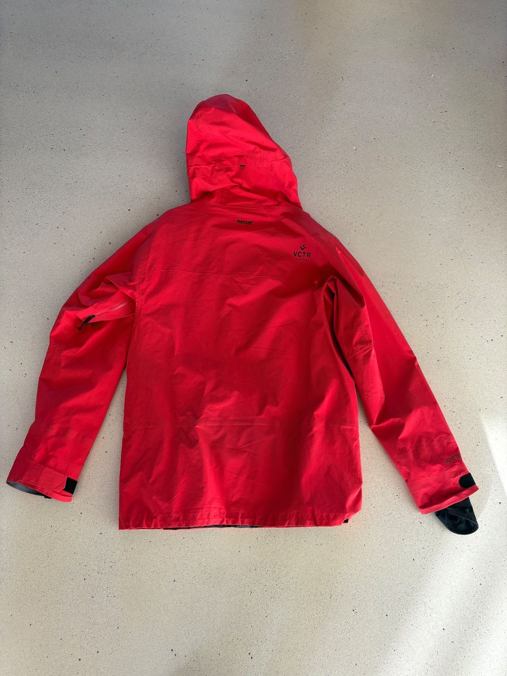 Armada Giacche: Armada Ski Jacke Gore-Tex Gr.M – Usato da Bönigen venduto da Rugenparkson 1