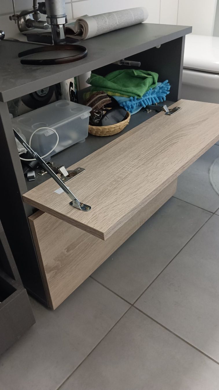 Mobili per bagno: Grau - Brauner Lavabo Unterschrank – Usato da Basel venduto da bib_pcc2 2