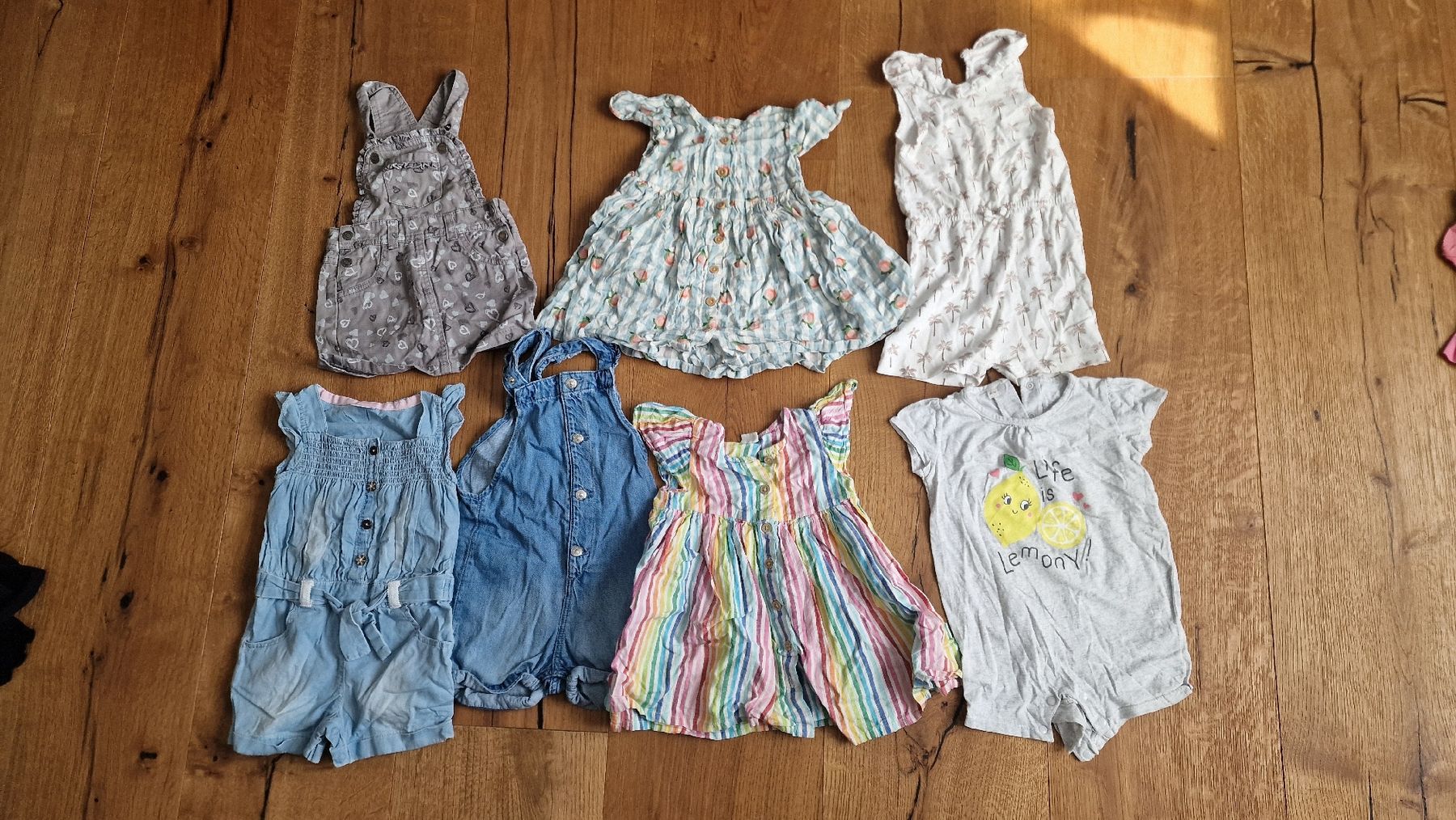 Kleiderpakete & -sets: Kleiderpaket Grösse 86 Mädchen – Gebraucht aus Bottighofen von Luana1234. 1