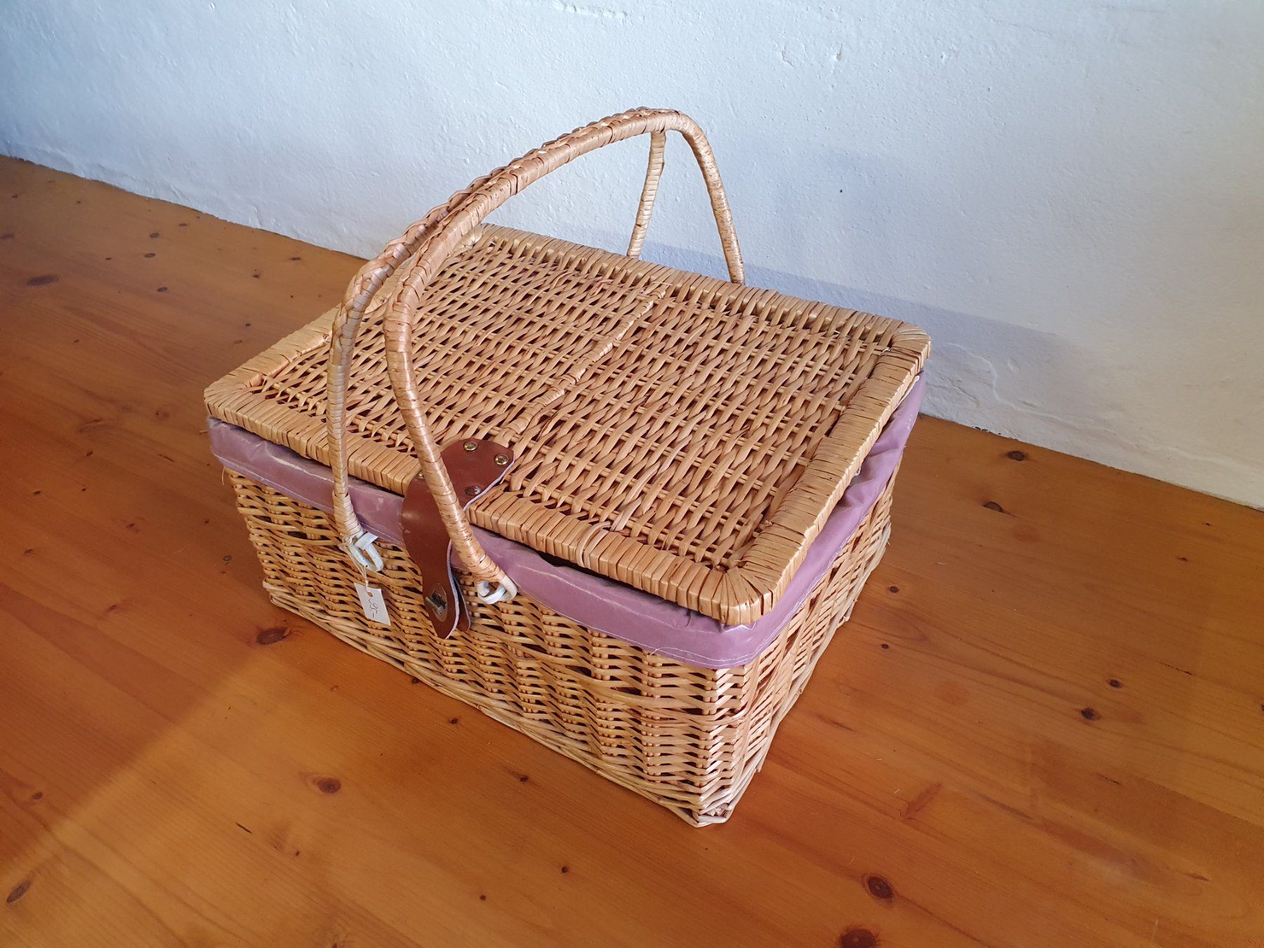 Altro per la casa: Picknickkorb inkl. Geschirr – Nuovo (secondo la descrizione) da Roggwil TG venduto da RustonBucyrus22 5