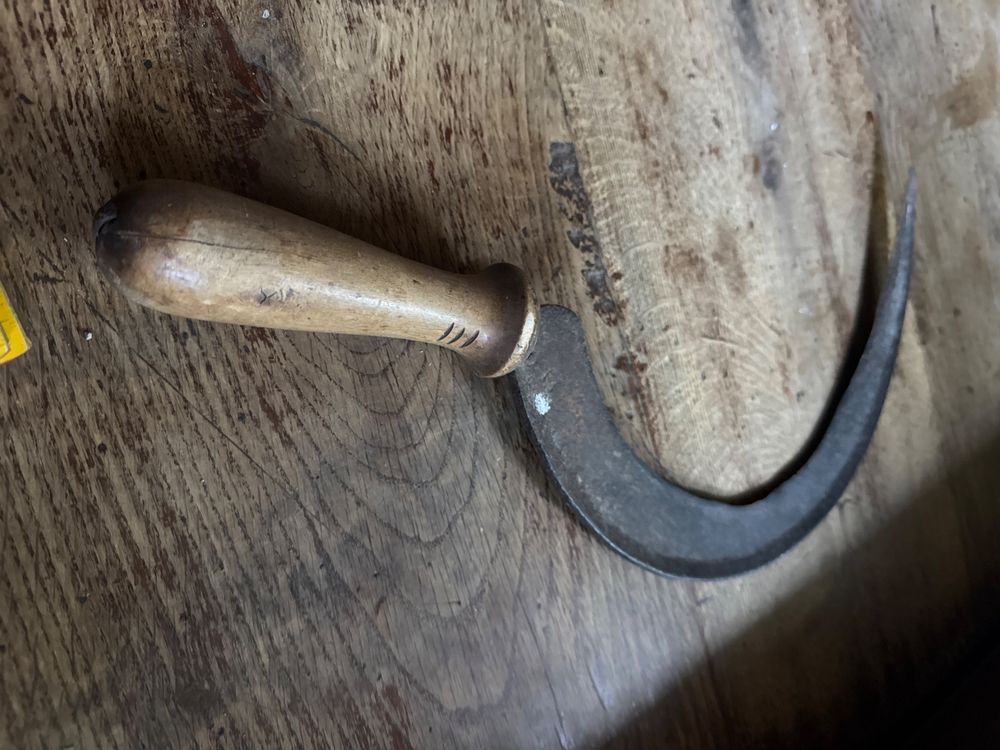 Lot De 4 Faucilles Anciennes - Outils Agricoles Vintage