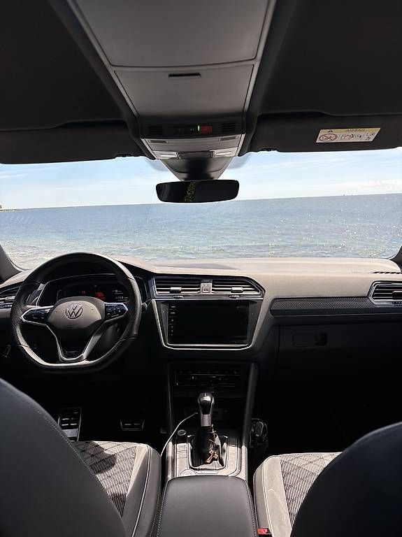 Automobili: Vendo Tiguan Allspace R-Line 4x4 – Usato da Arcegno venduto da iva_9xx2 3