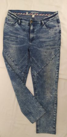 Jeans Gr. 42