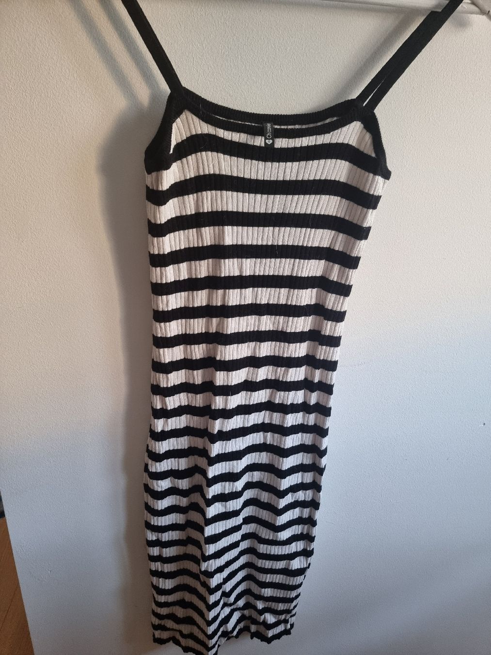 Kleider: Sommerliches Kleid von Chicorée, Grösse S, gestreift – Neu (gemäss Beschreibung) aus Altstätten SG von melii._.98