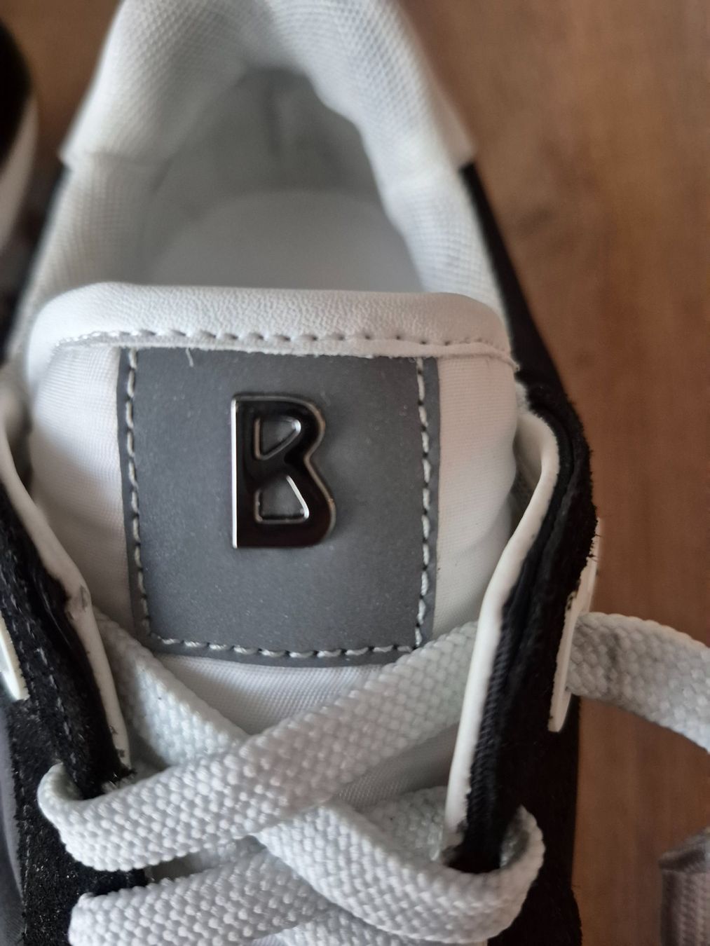 Bogner Chaussures hommes: Sneaker BOGNER schwarz Grösse 44 – D'occasion à Herzogenbuchsee par Ro9999 4