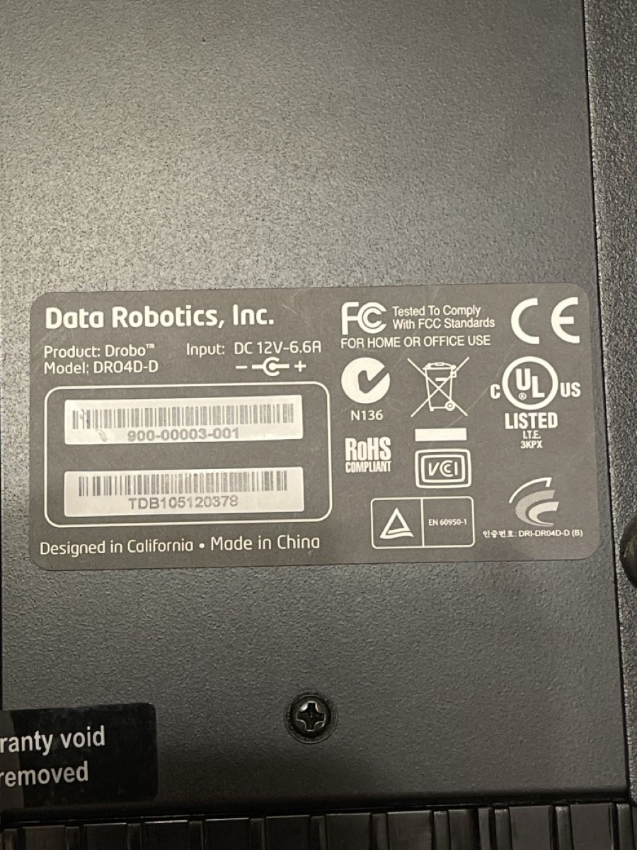 Hubs & Switches: 2 Drobo NAS - models inside the ad – Gebraucht aus Genève von kor_78mm 1