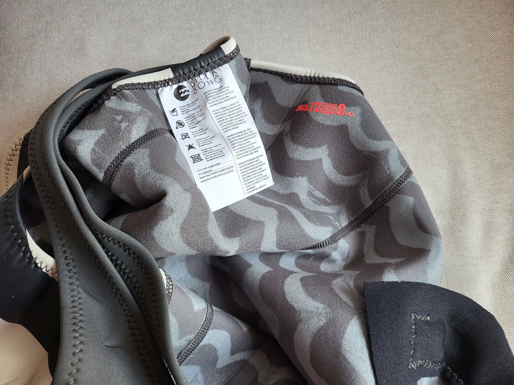 Billabong Top: Billabong Damensurfoberteil – Usato da Schaffhausen venduto da Bobi013 1