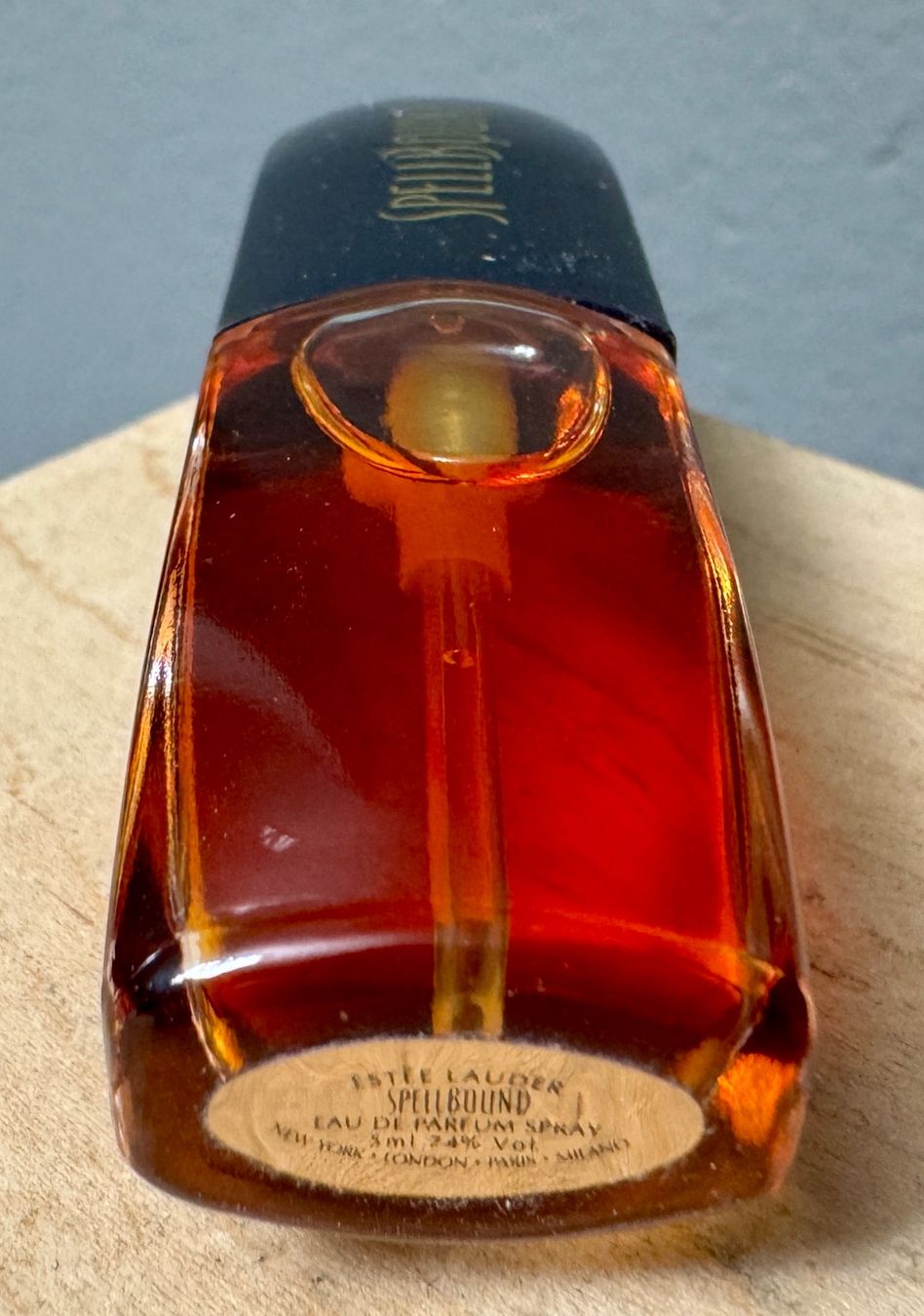 Estée Lauder Parfum & Eau de Toilette: SPELLBOUND - ESTÉE LAUDER 5 ml Eau de Parfum Miniatur – Gebraucht aus Rothrist von Luckywinner 1