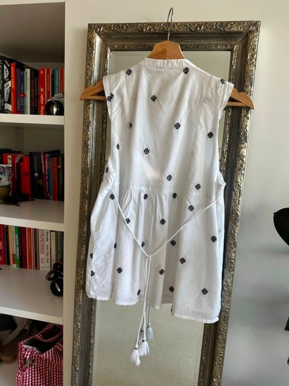 Pepe Jeans Blusen: Pepe Jeans Bluse (weiss mit Muster) S – Gebraucht aus Dübendorf von LoRi-2026