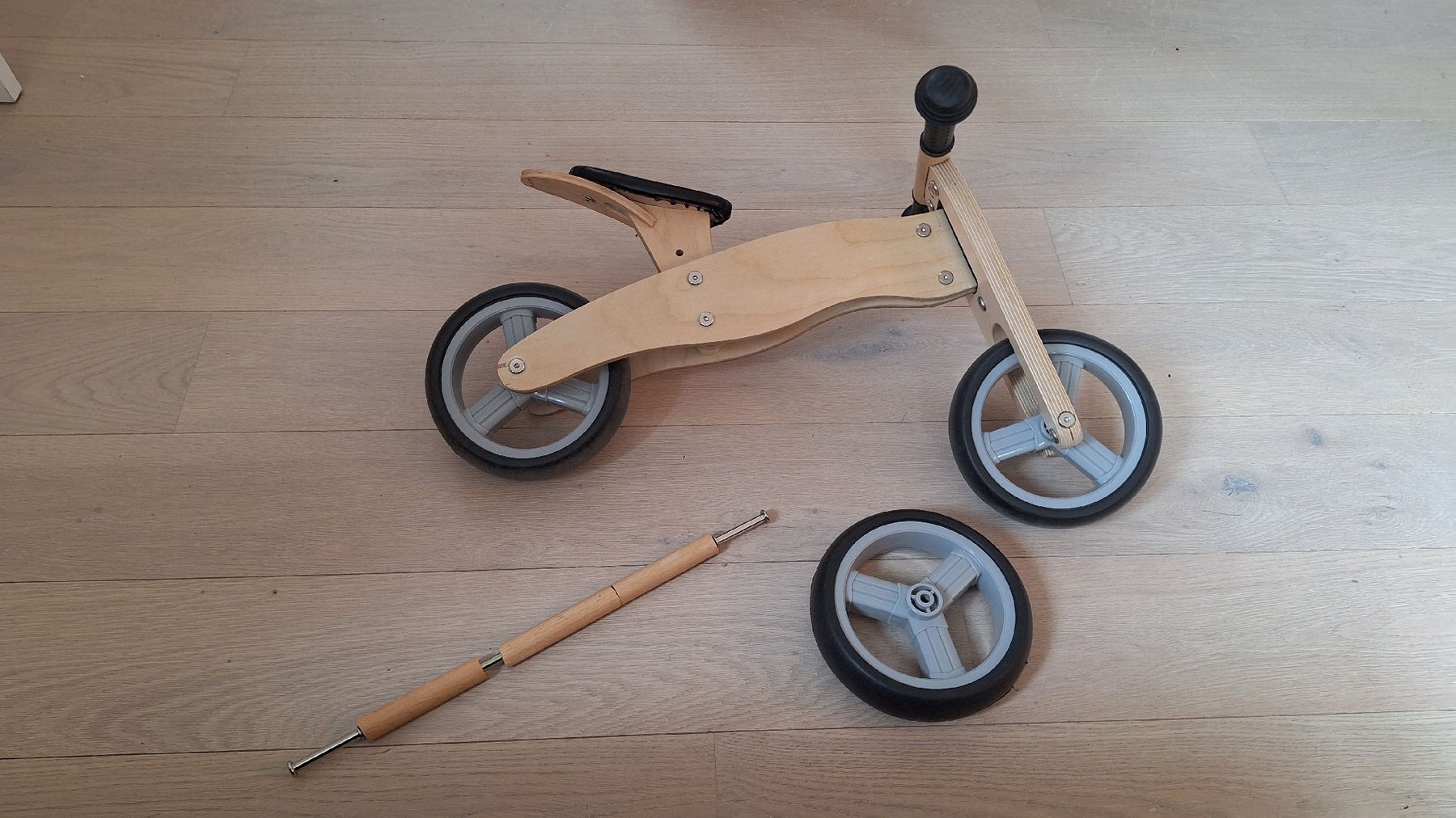 Pinolino Veicoli per bambini: Kinder Laufrad aus Holz – Usato da Zürich venduto da dohug
