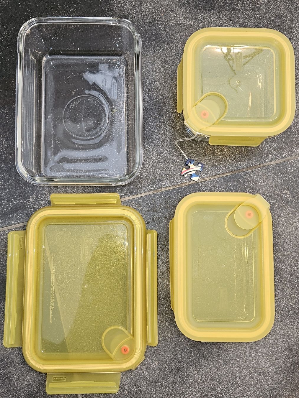 Contenitori & Simili: Vorratsbehälter Glasslock Glas 3er Set Behälter mit Deckel – Nuovo (secondo la descrizione) da Ormalingen venduto da nomolnoi 1