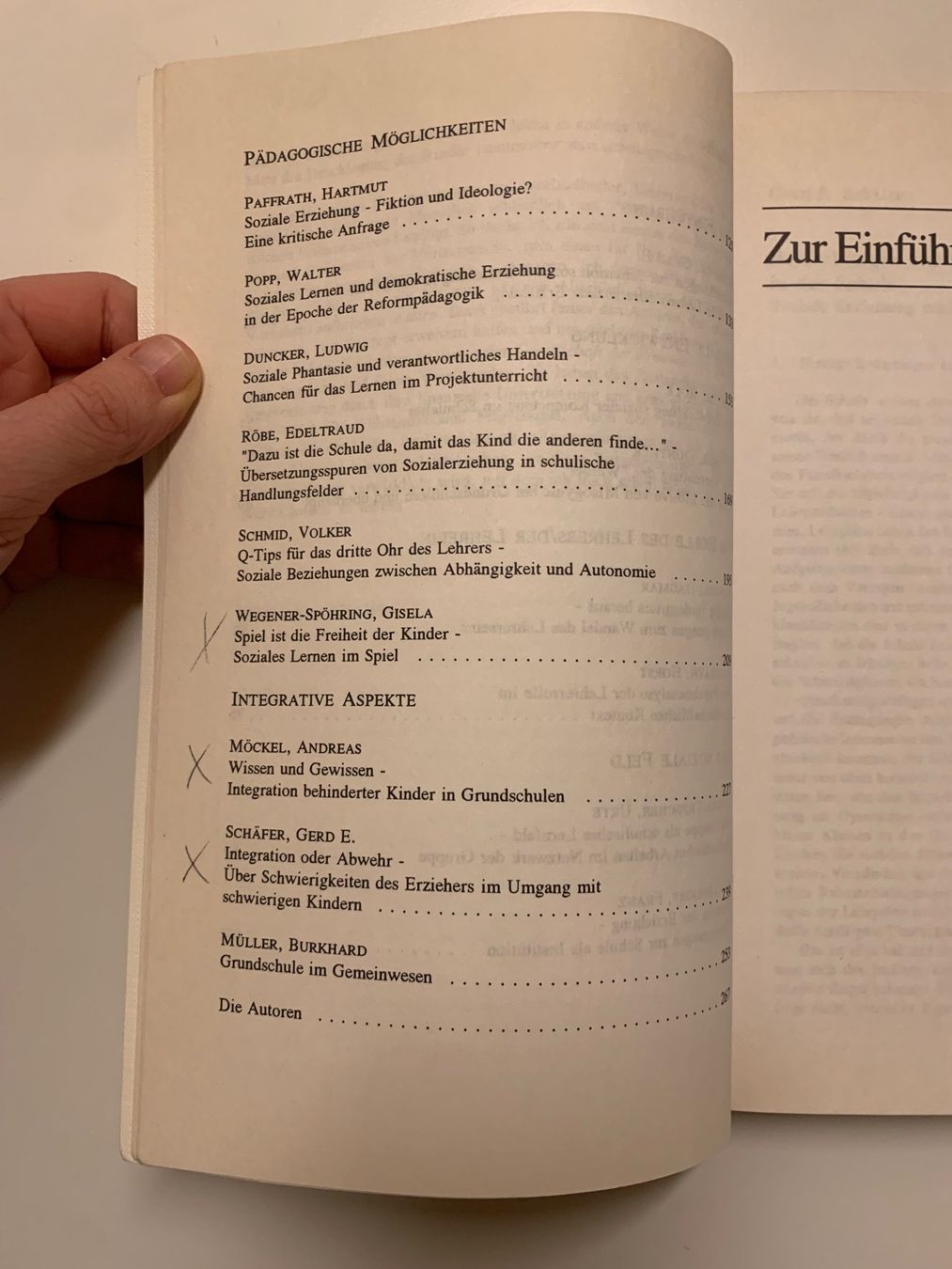 Libri: Gerd E. Schäfer - Soziale Erziehung in der Grundschule – Usato da Zürich venduto da Leonieonie. 5