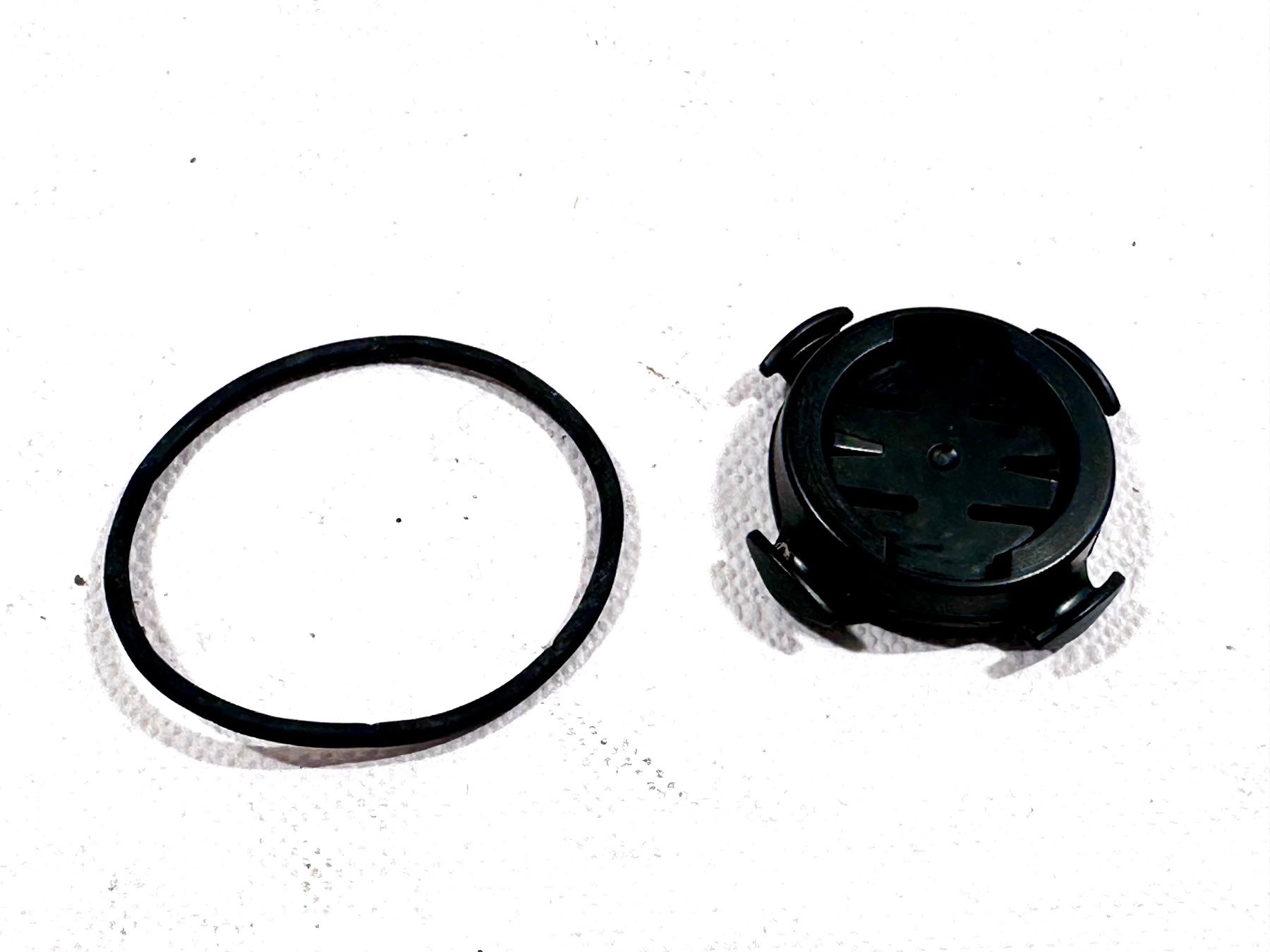Garmin Pezzi di ricambio: Garmin Edge Halterung – Usato da Luzern venduto da bikeandbeltcom