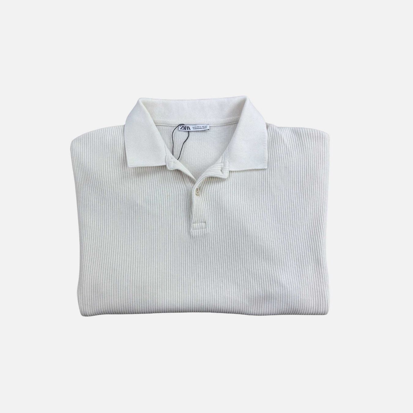 Zara Magliette Polo: ZARA Poloshirt Grösse L MYSECONDHAND – Nuovo (secondo la descrizione) da Bülach venduto da secondo.