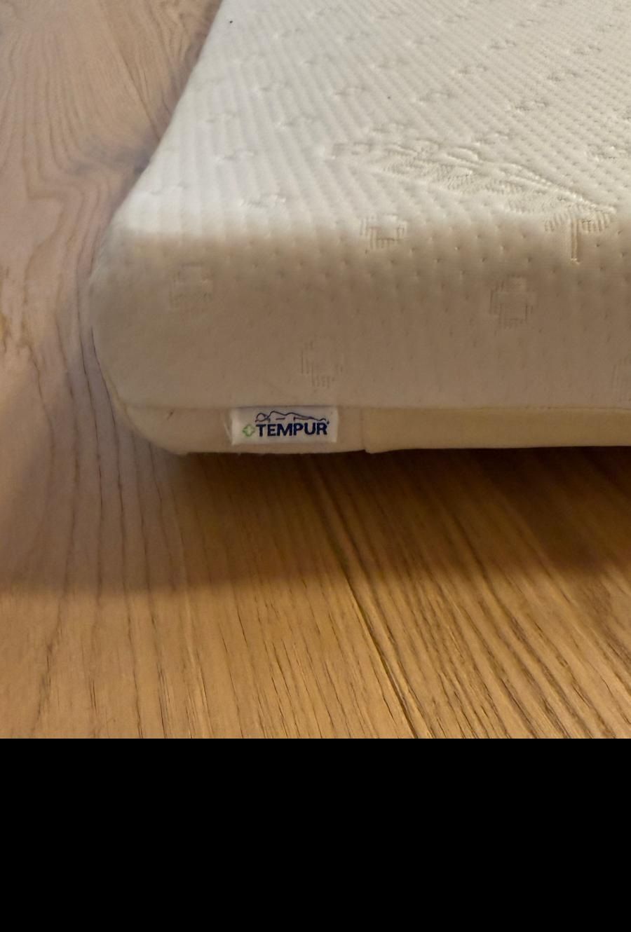 Tempur Matratzen: Tempur Matratzenauflage 200x90x8cm – Gebraucht aus Münchenstein von AN_SI 2